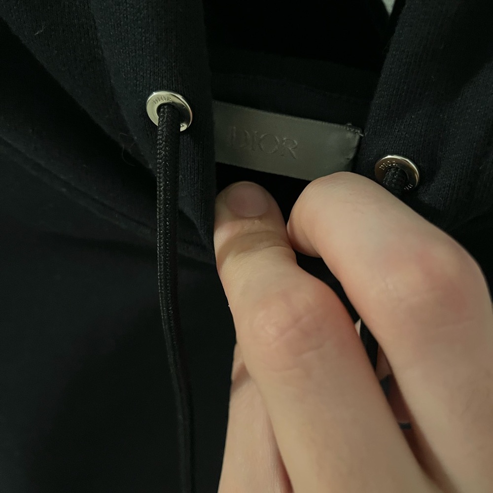 Beautiful black Dior hoodie - Picture 3 of 4